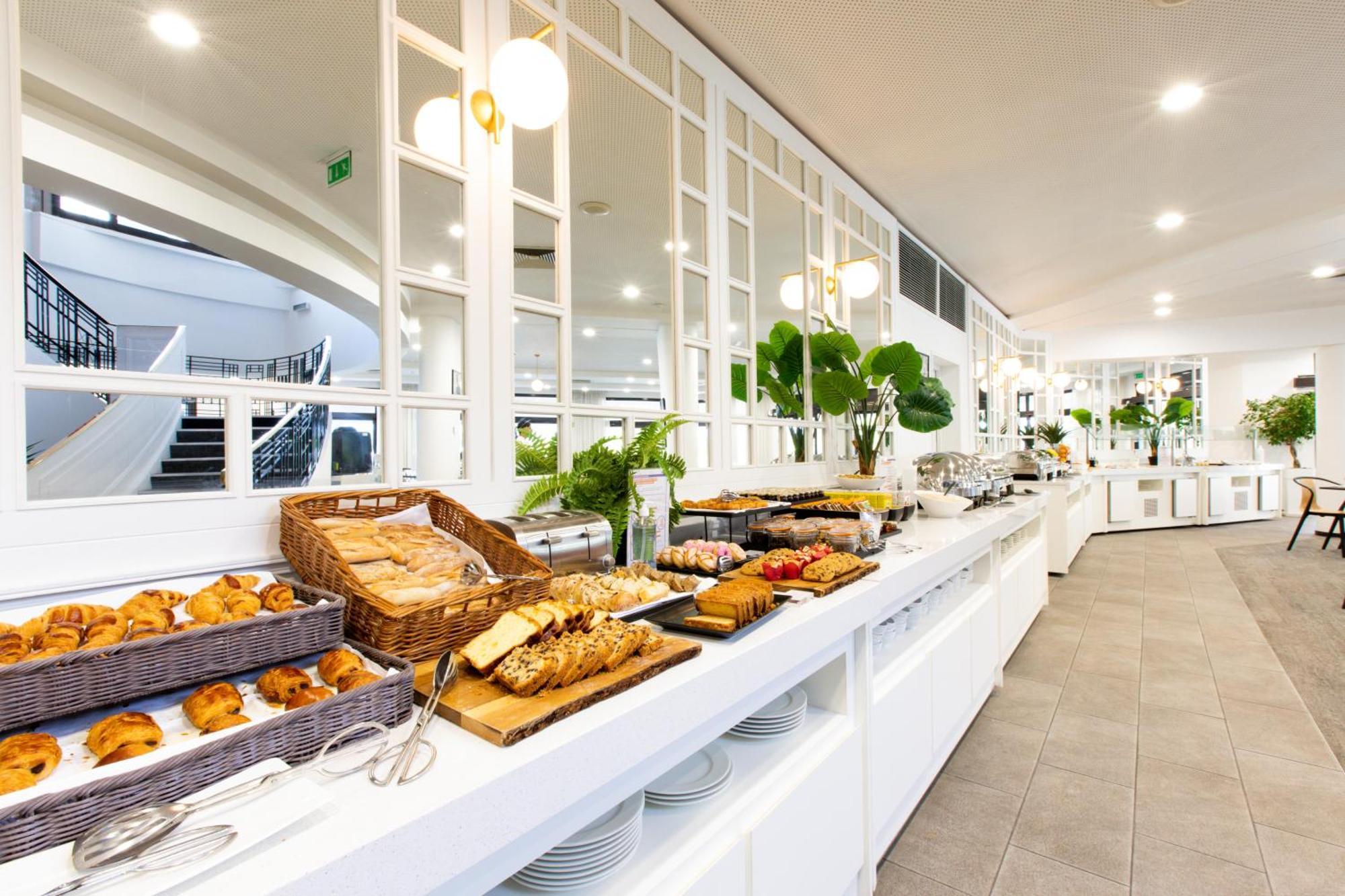 Mouratoglou Hotel&Resort Biot Esterno foto